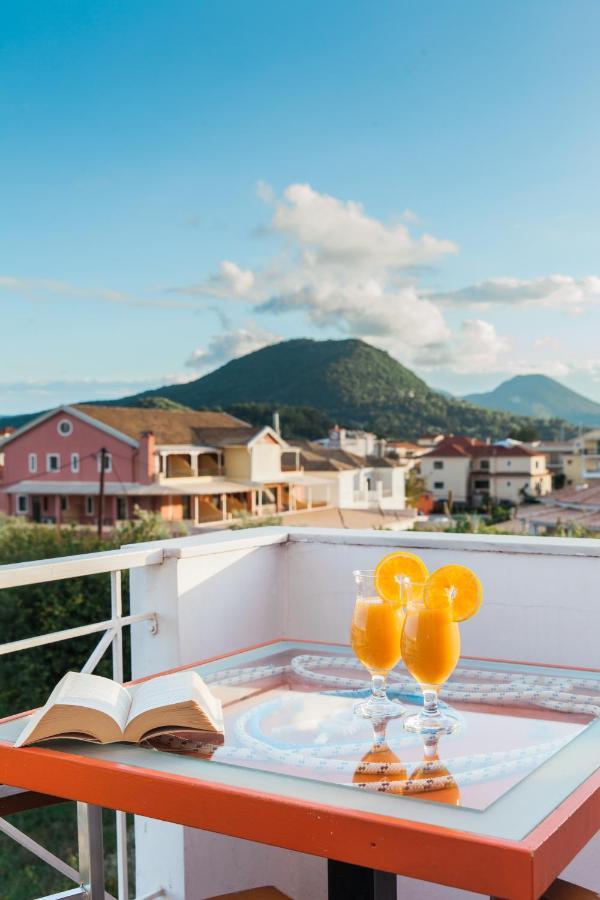 Dionysos Lefkas Aparthotel