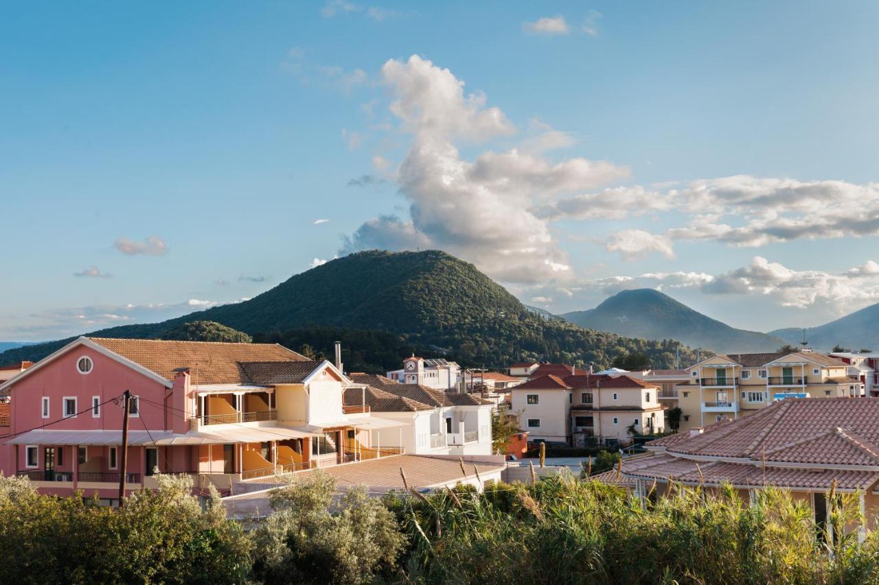 Aparthotel Dionysos Lefkas *