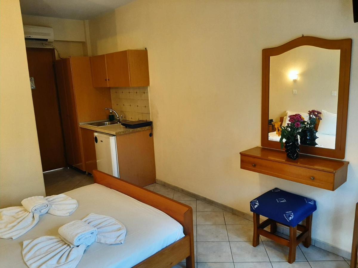 Flesvos Aparthotel 2*