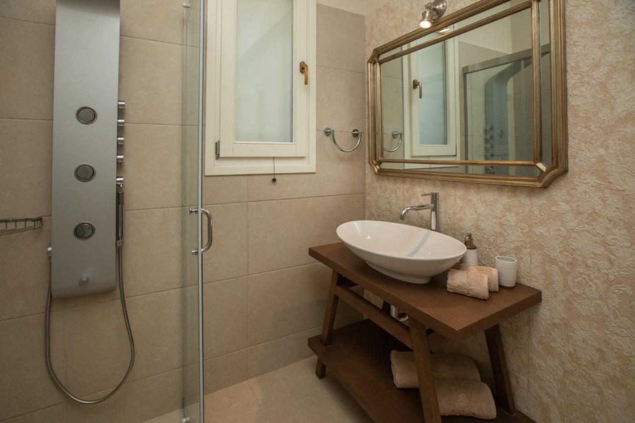 Luxury Above Emblisi , With Heated Pool ! Villa *