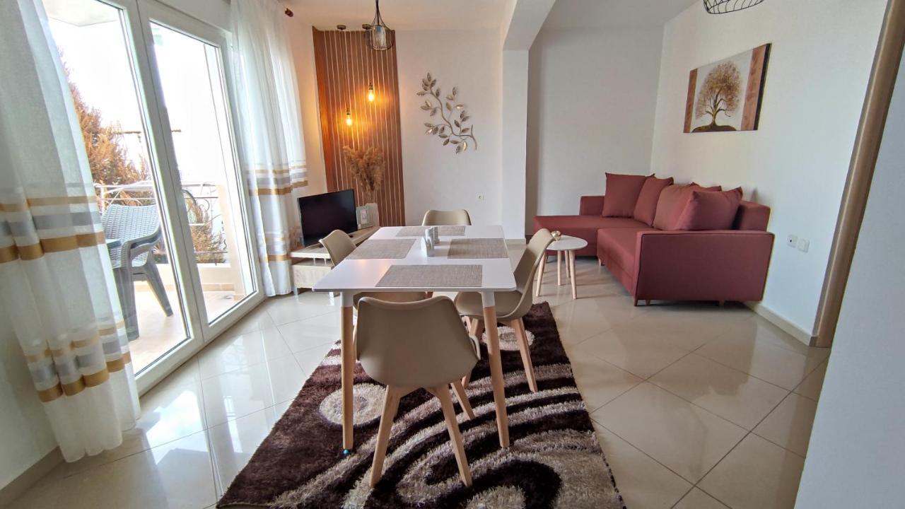 Evris House Color Apartment