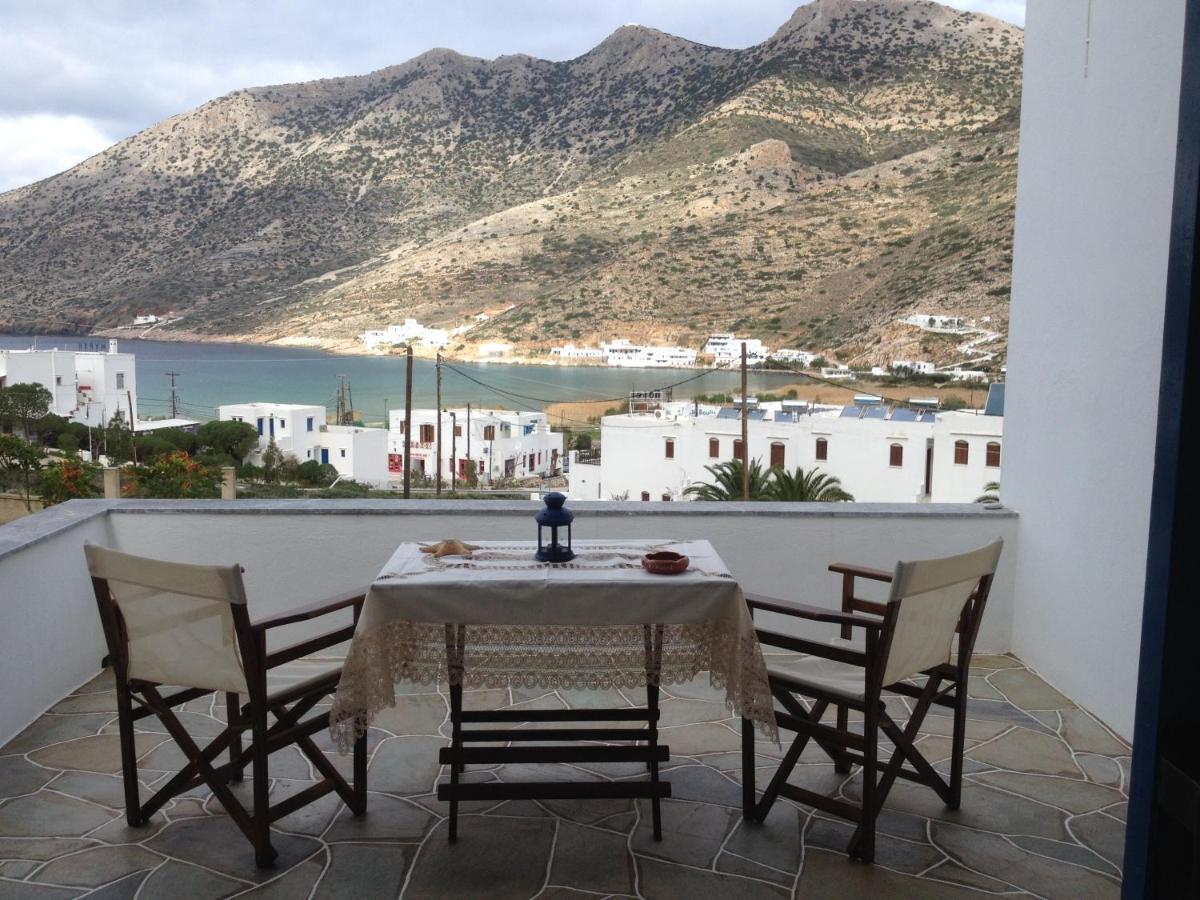 Kirikos Kamares (Sifnos)
