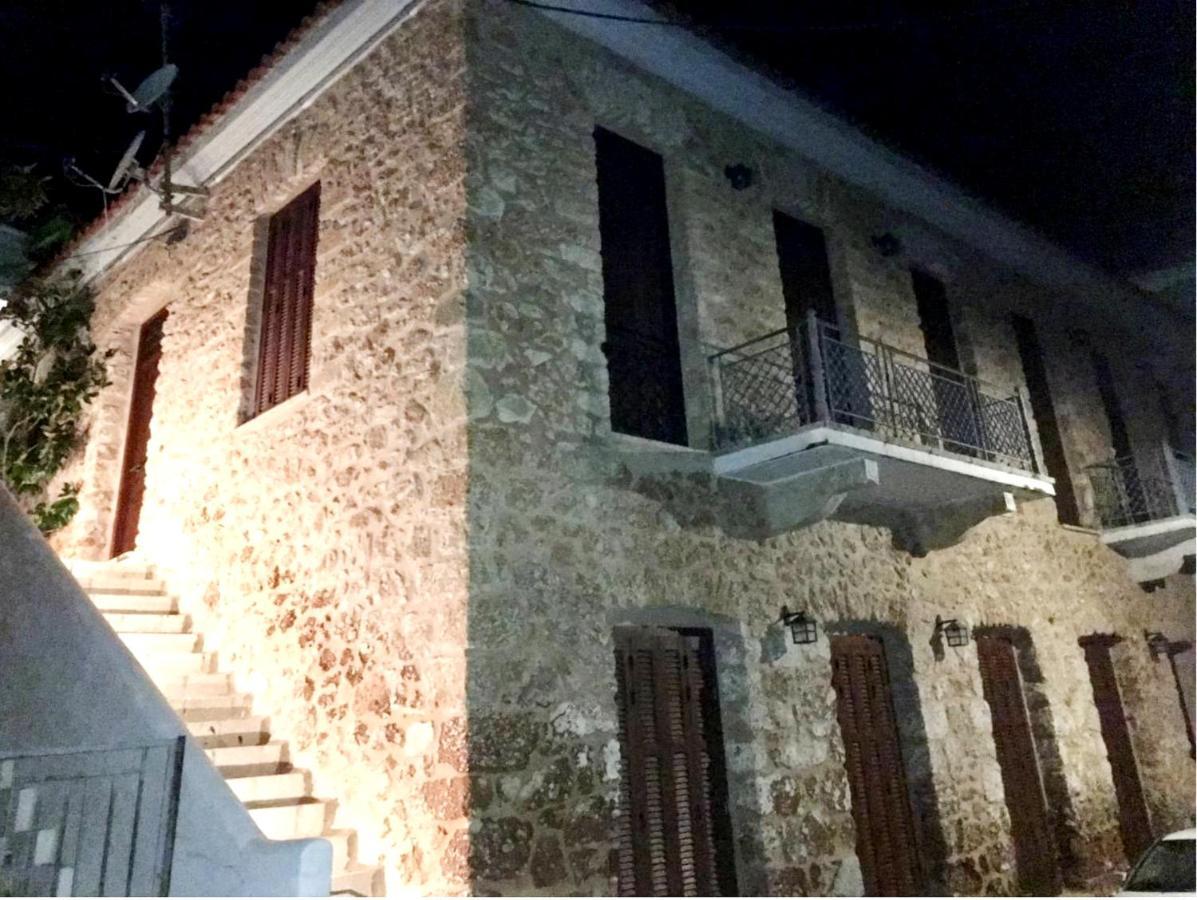 Retreat, Panoramic Sea View Apartment Gythio