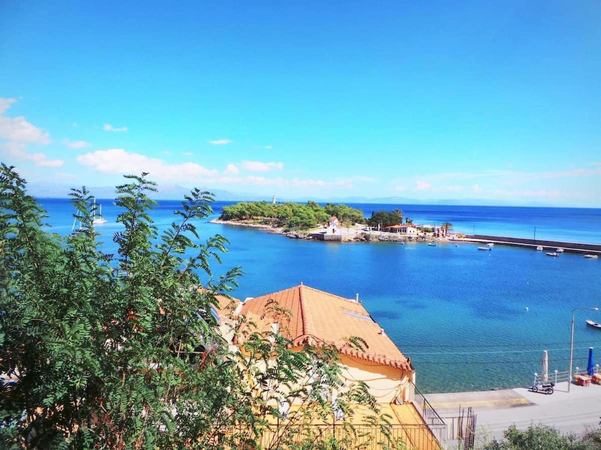 Apartment Retreat, Panoramic Sea View Gythio