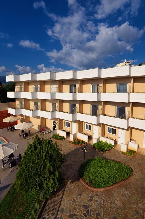 Hotel Fotini