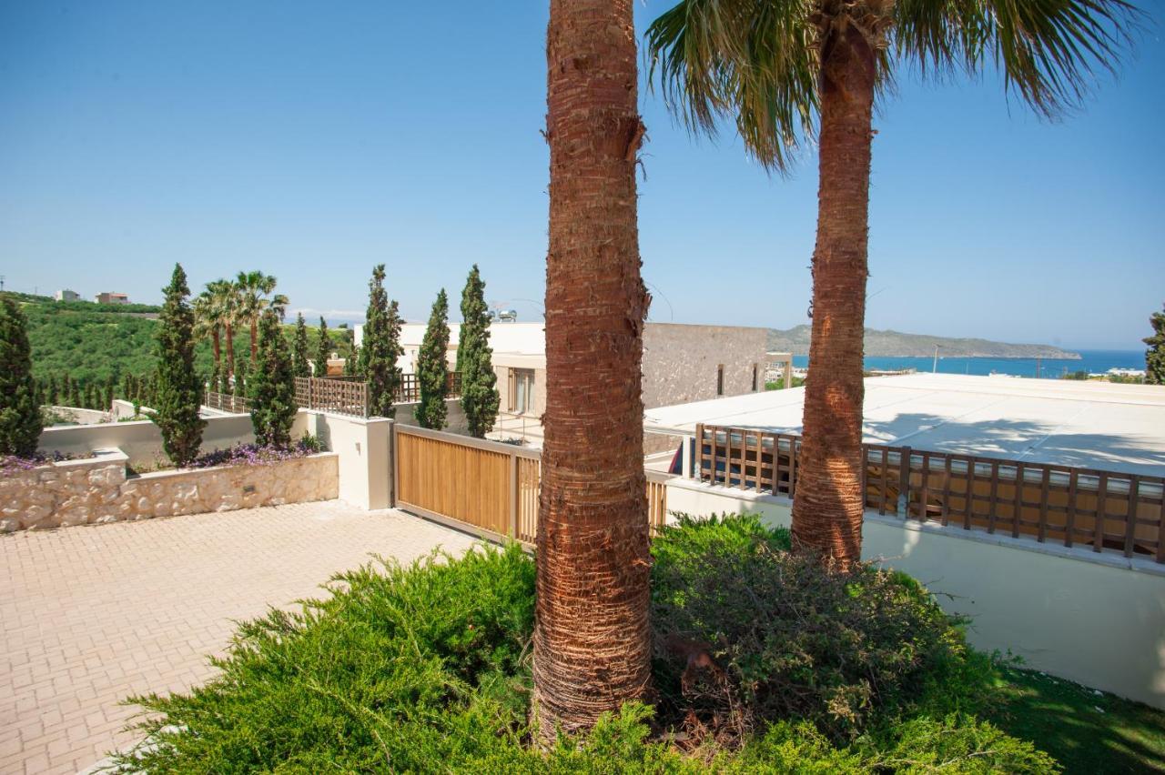 Villa Luxury 6-bedroom With Private Pool- Prigipessa Chania (Crete)
