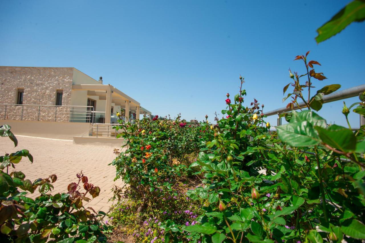 Villa Luxury 6-bedroom With Private Pool- Prigipessa