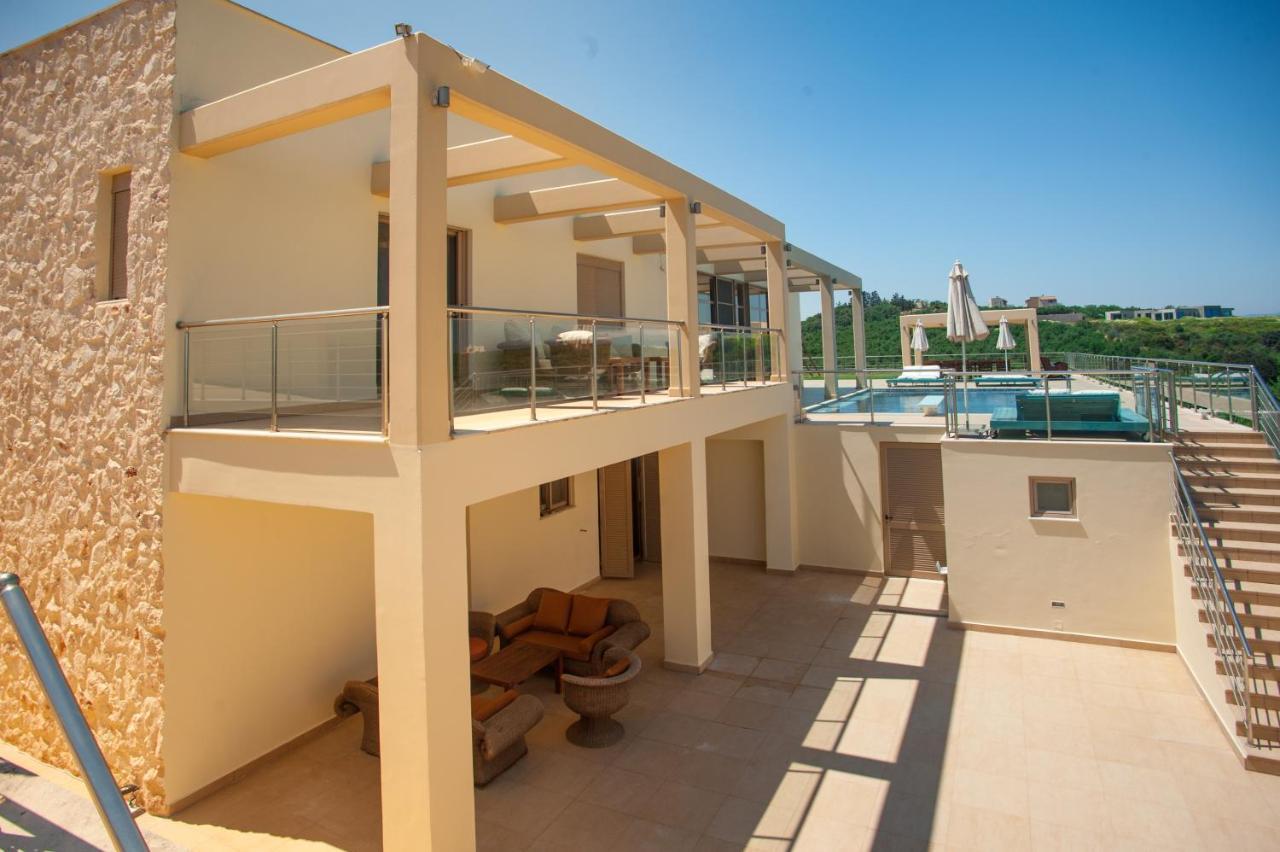 Villa Luxury 6-bedroom With Private Pool- Prigipessa Chania (Crete)