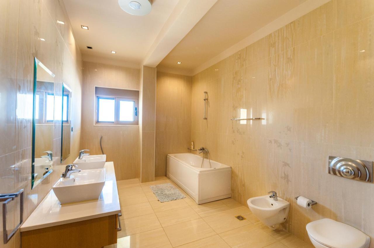 Villa Luxury 6-bedroom With Private Pool- Prigipessa *