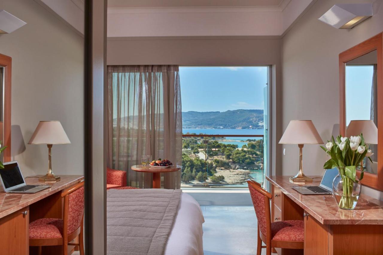 Aks Hinitsa Bay 4*