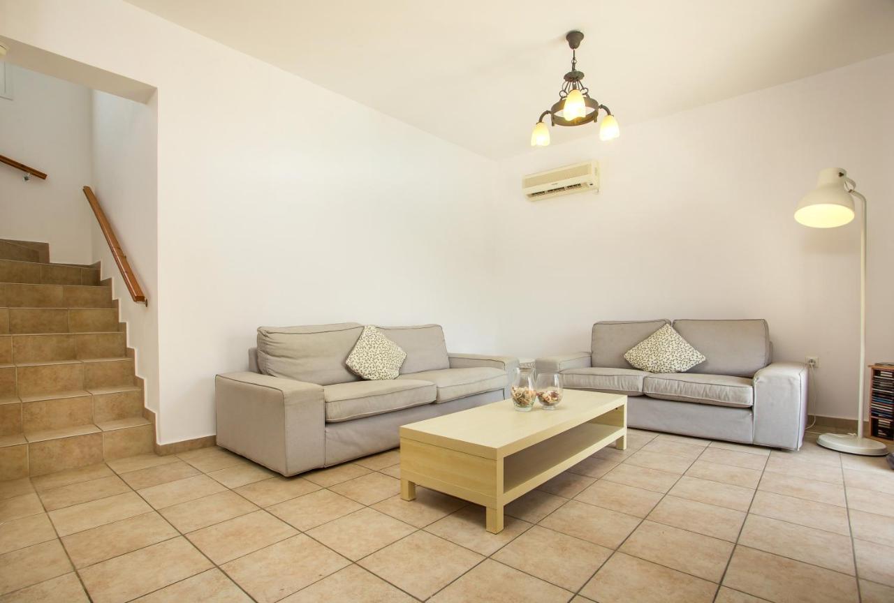 Villa Aethrion