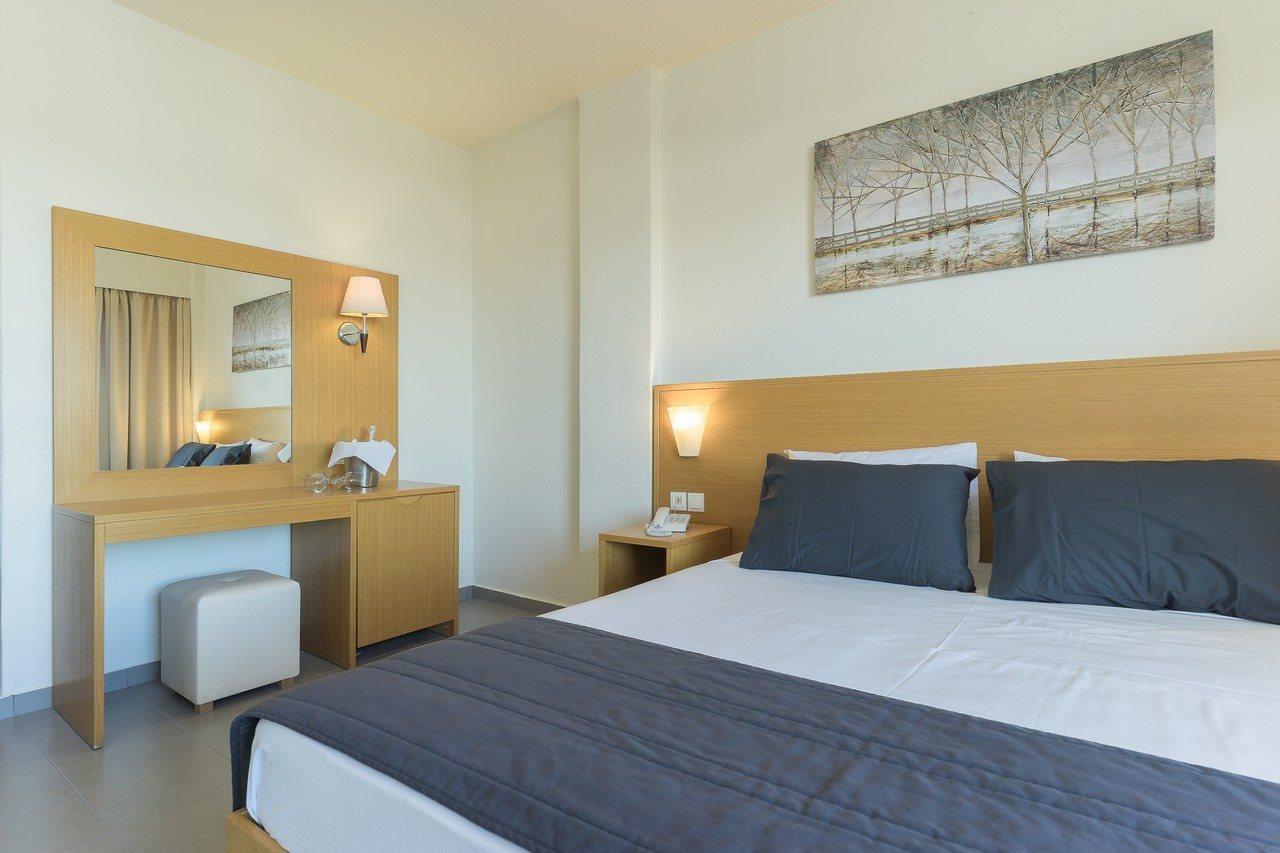 Center Hotel 3*