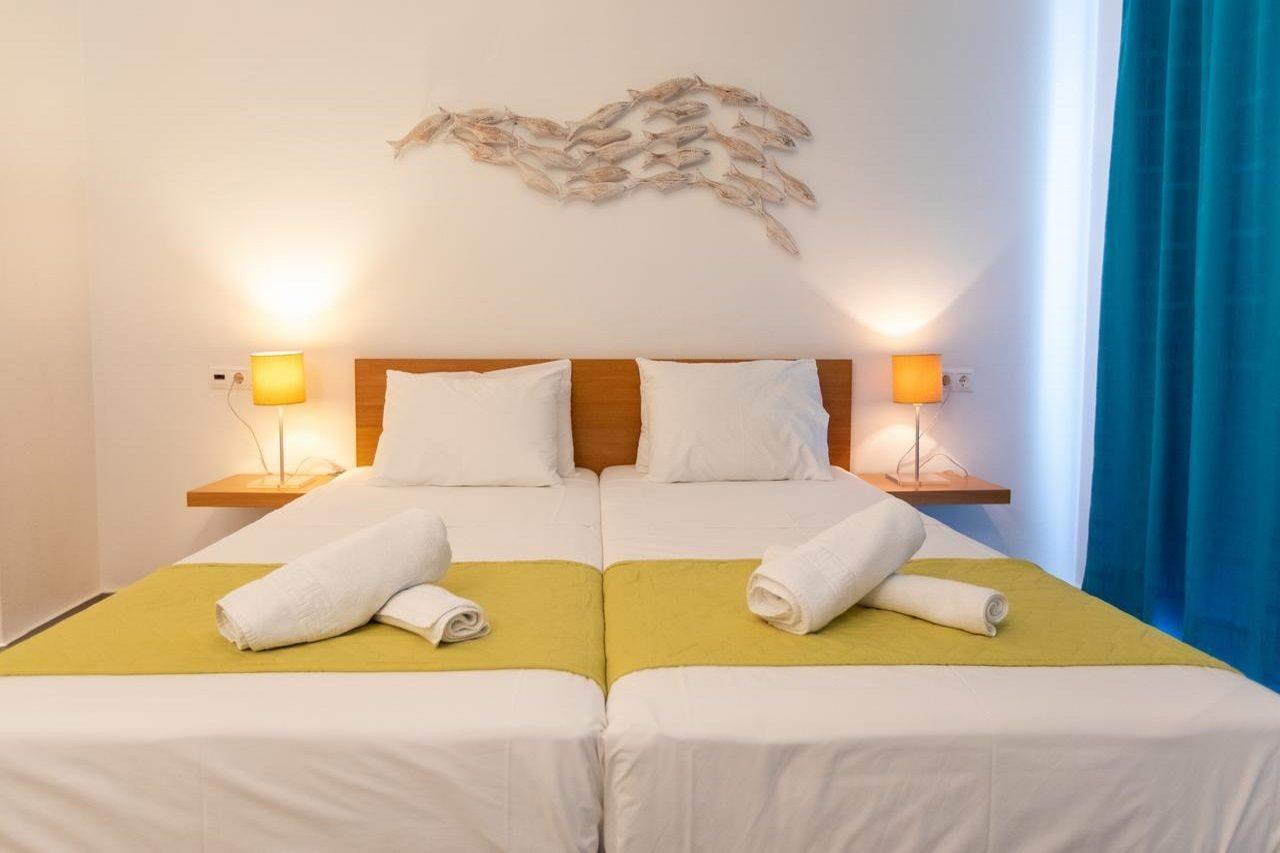 Iris Aparthotel 3*