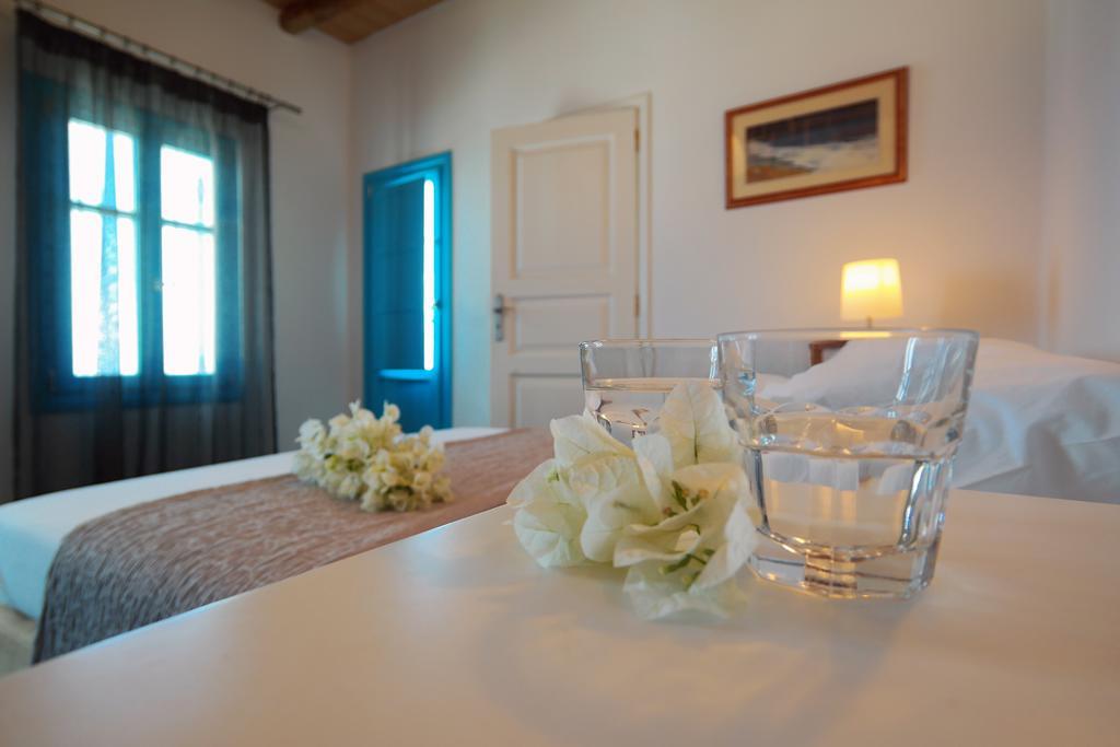 Miramare Hotel Folegandros Town