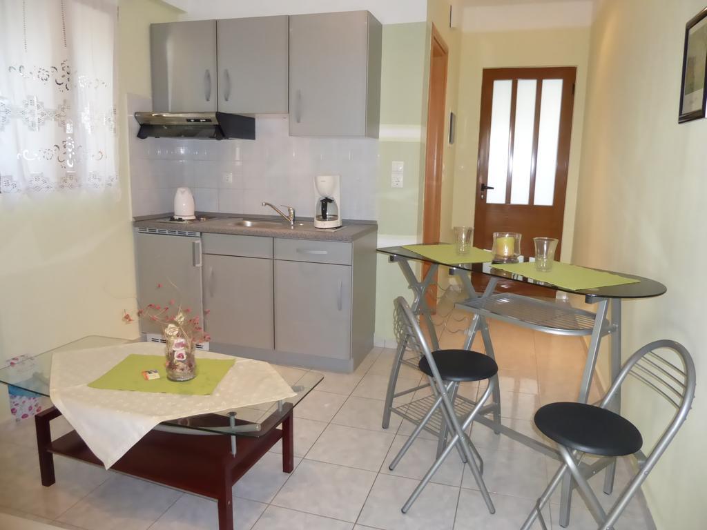 Studio Anesis Agia Marina (Aegina)