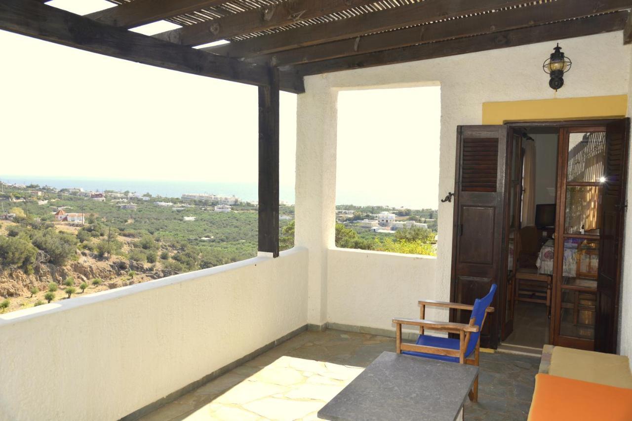 Aparthotel Filoxenia