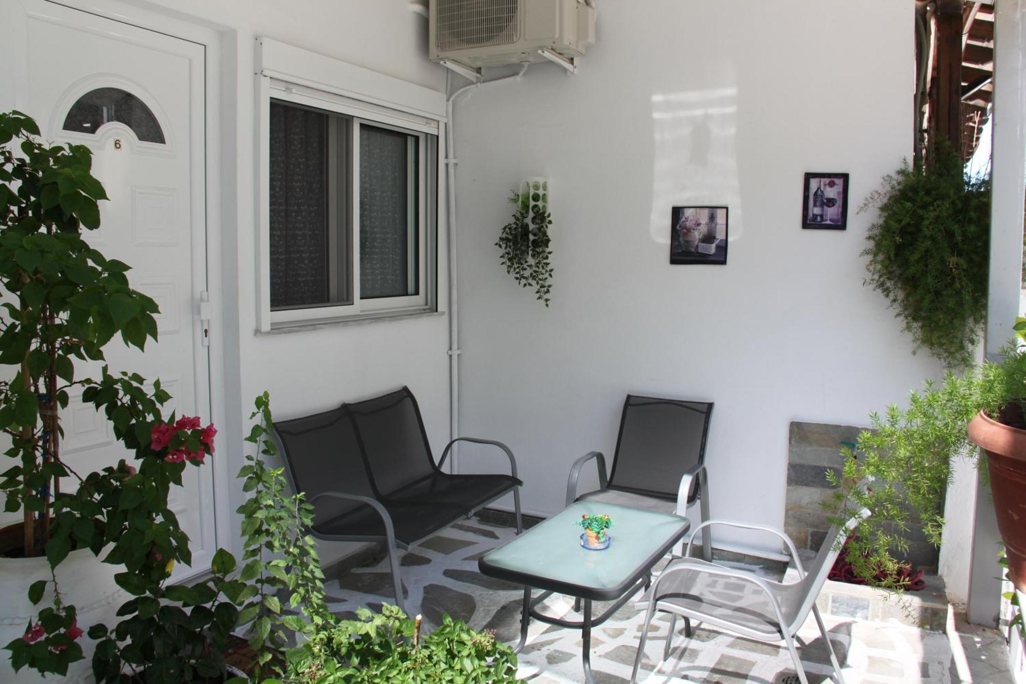 Apartment Lena In Hanioti