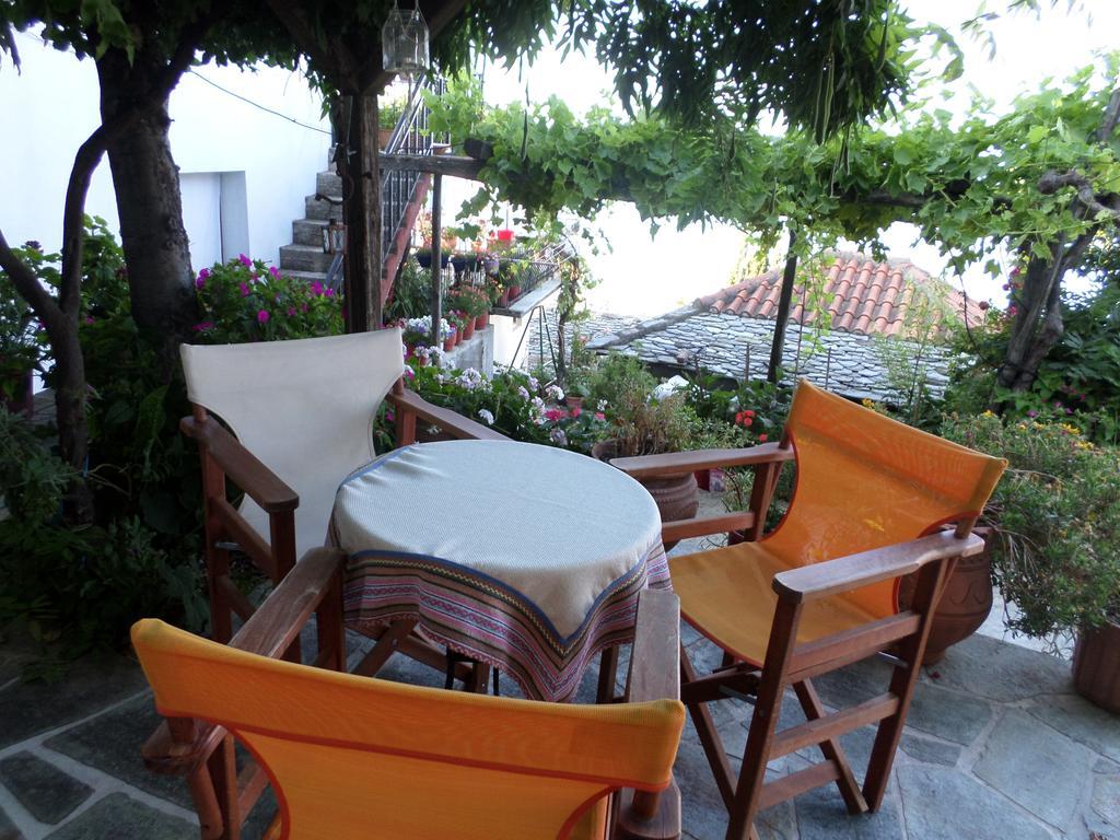 Vera's Traditional House Apartment Zagora