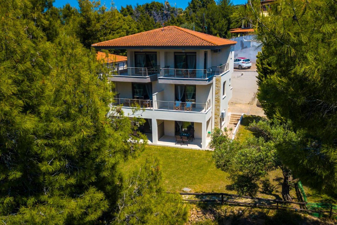 Akrogiali Villas Holiday home *