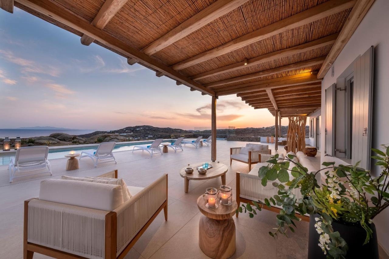 Frederica In Mykonos