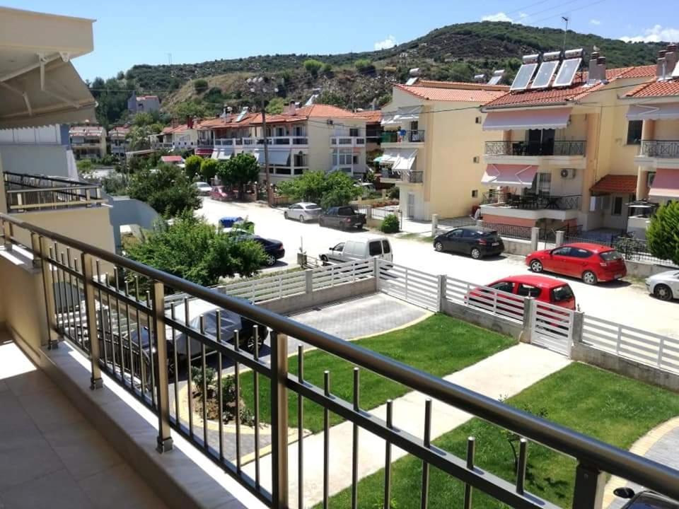 Myrsini's Sea View Apartment Nea Peramos (Macedonia)