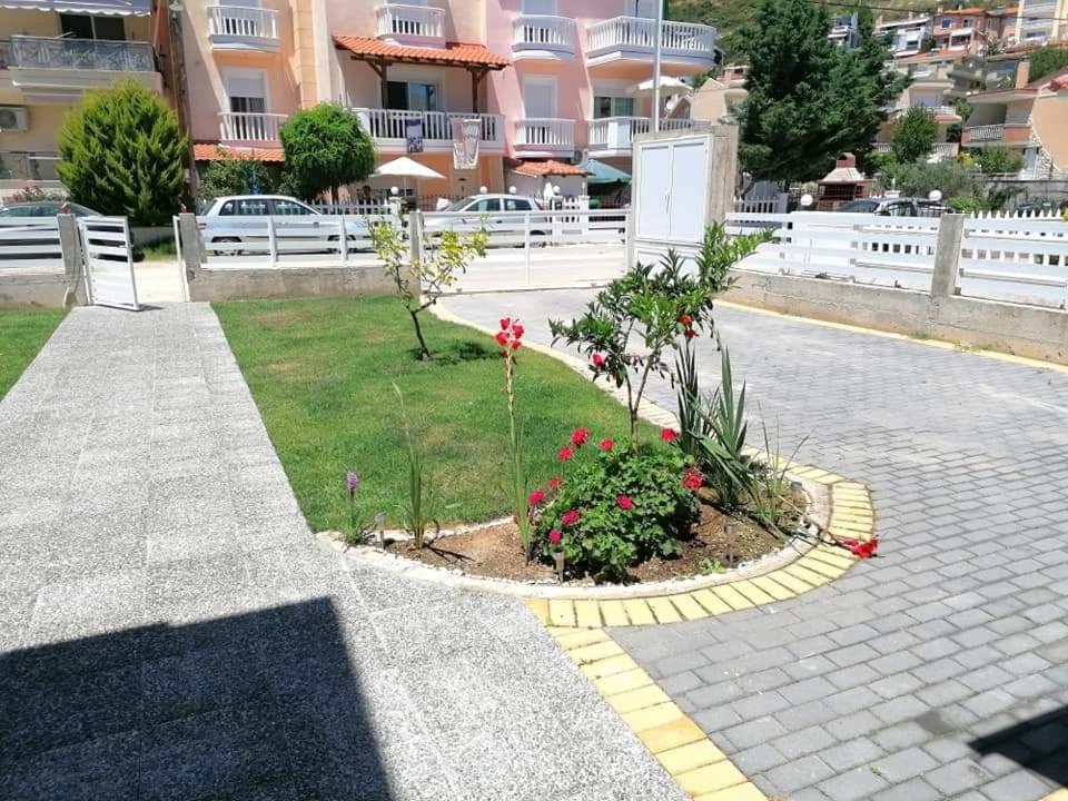 Myrsini's Sea View Apartment Nea Peramos (Macedonia)