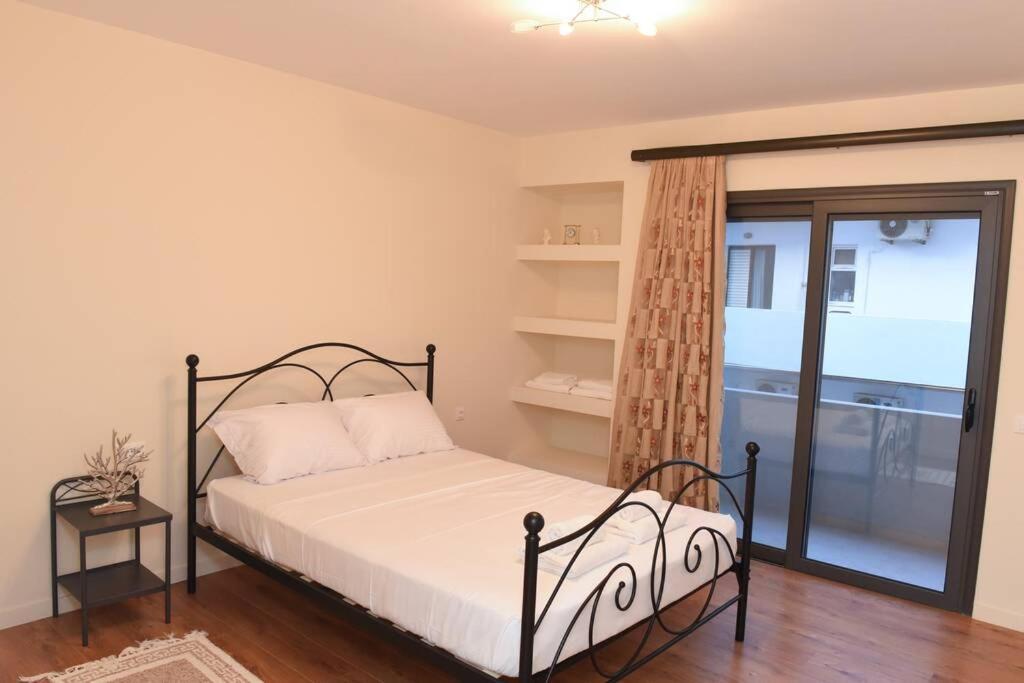 Dr Vasi Holidays House Apartment