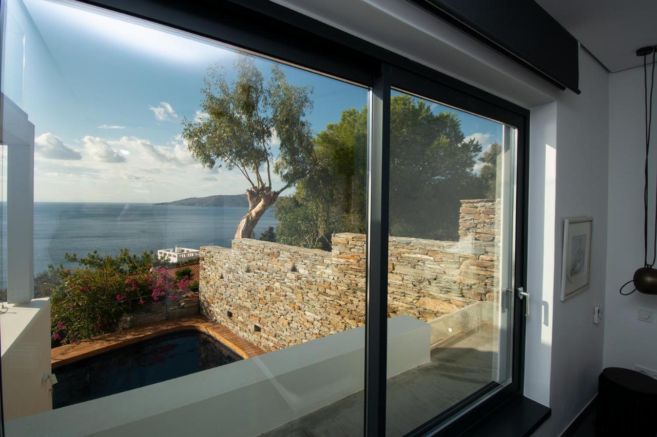 Blue Frames Summer House Villa