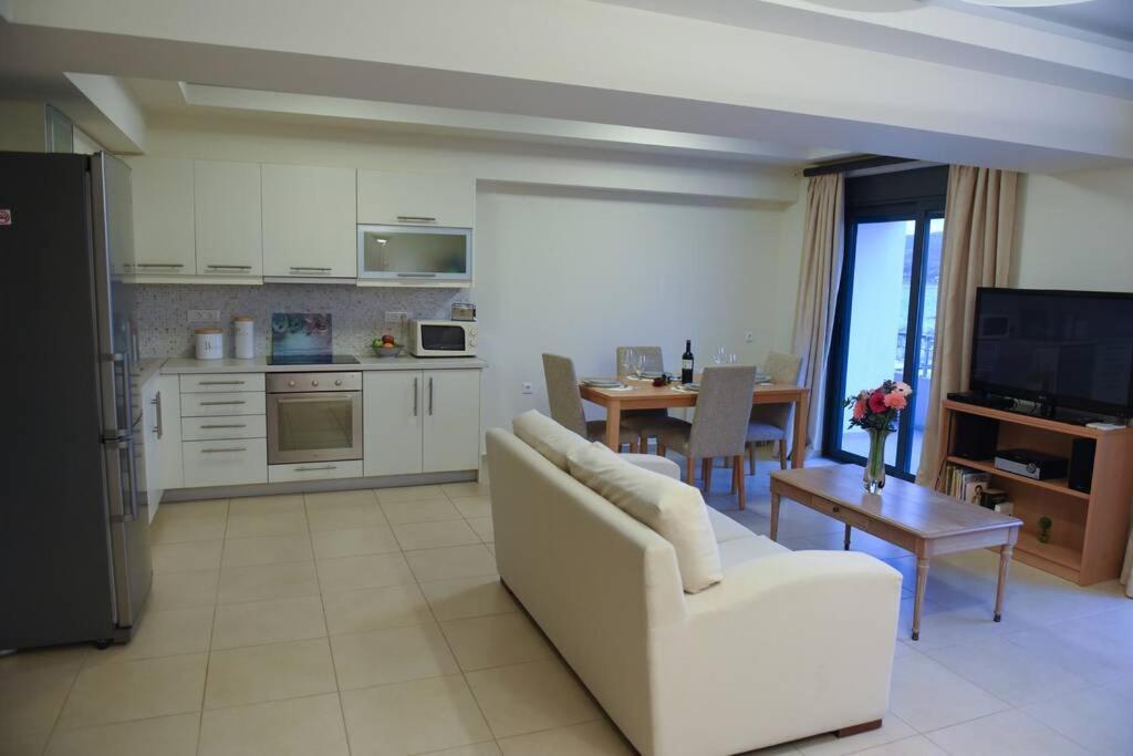 Dr Vasi Holidays House * Agios Nikolaos (Crete)