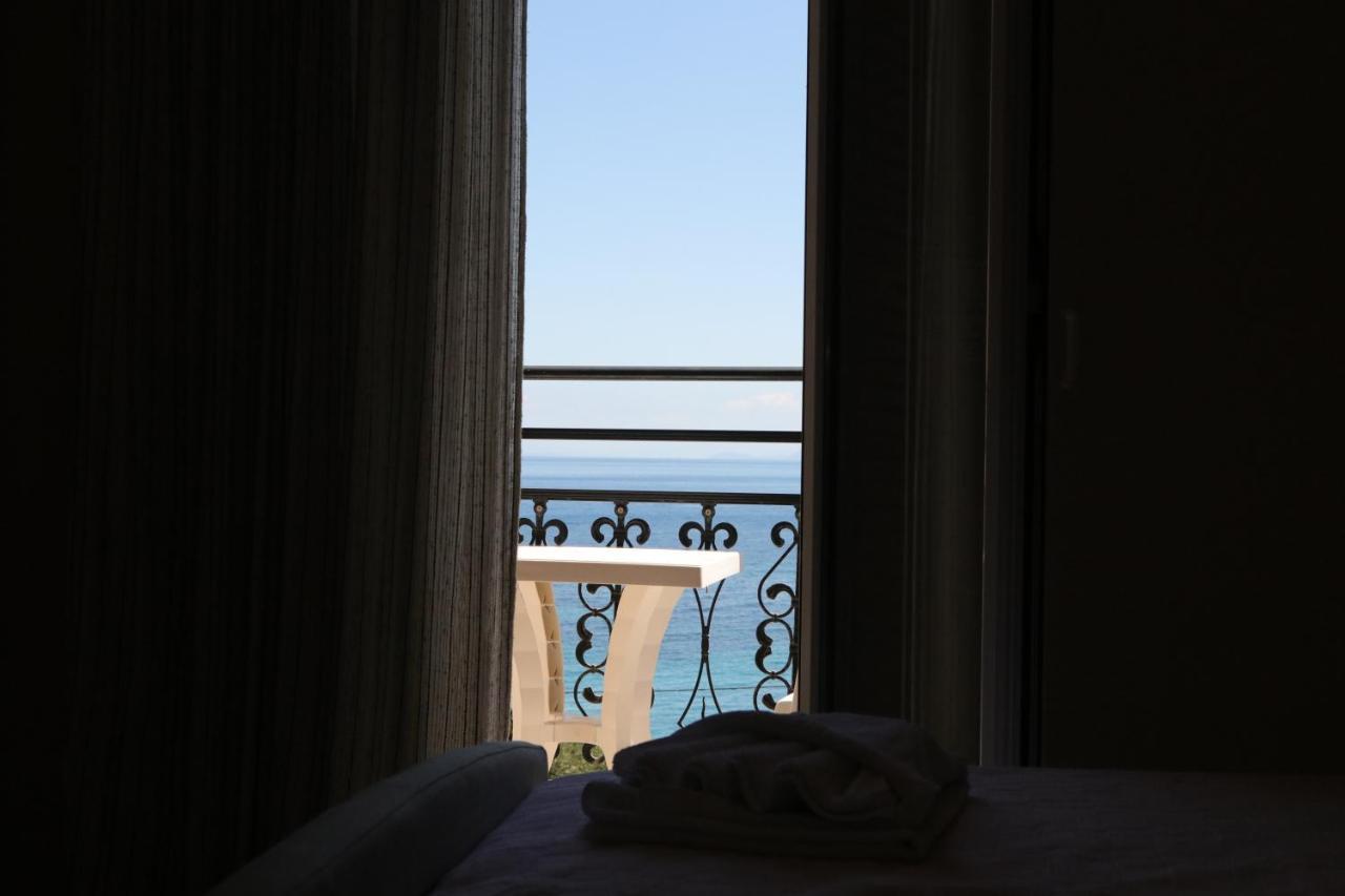 Michaela 3* Poros (Kefalonia)