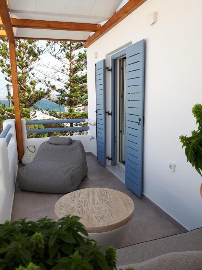 Iresma Naousa (Paros)