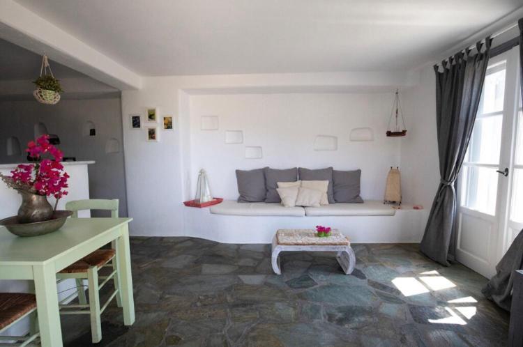 Idyllic Sea Views For 2 Holiday home *