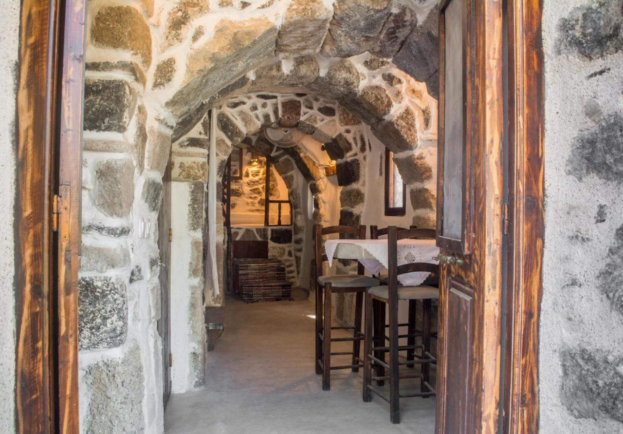 Holiday home Palaiokastro Traditional House Mandraki (Nisyros)