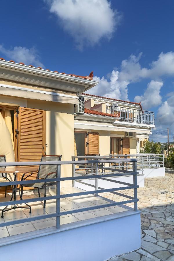 Eleni * Methoni (Messenia)