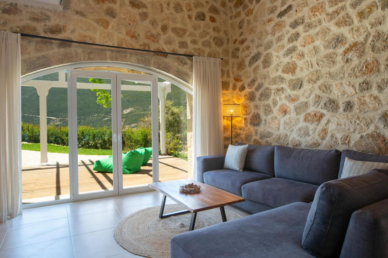 Villa Pnoes Lefkada Vasiliki (Lefkada)