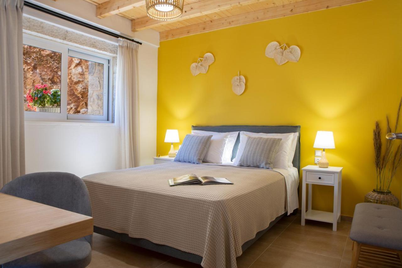 Villa Pnoes Lefkada *