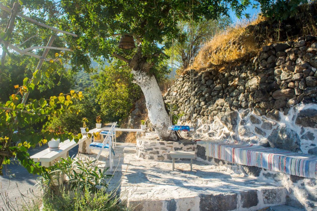 Palaiokastro Traditional House Mandraki (Nisyros)