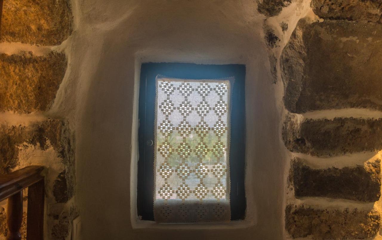 Palaiokastro Traditional House *