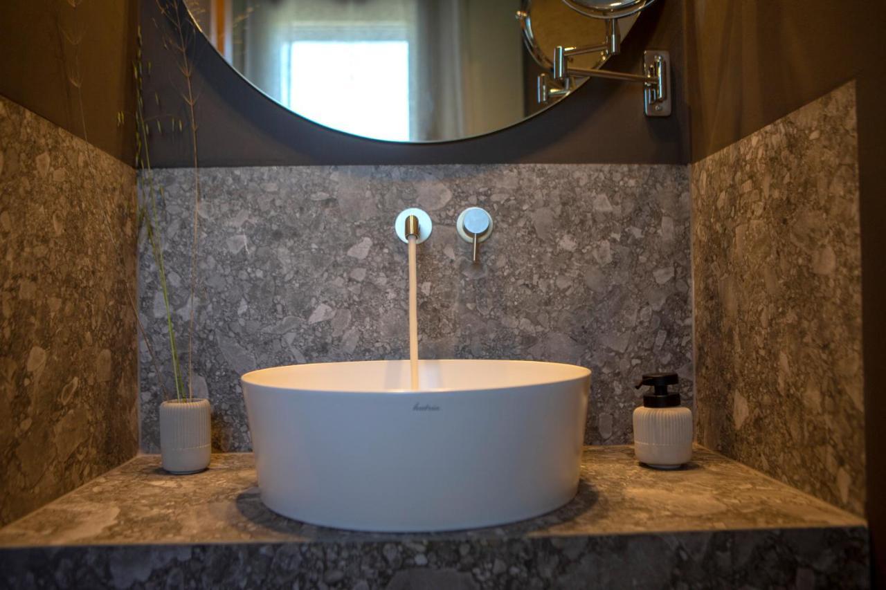 Elanthy-new Luxury With Private Sea Access Villa