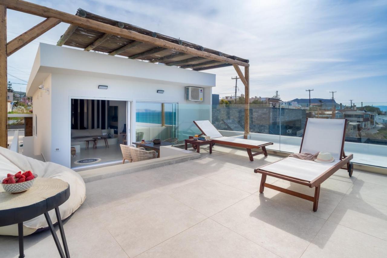 Holiday home Wave, An Idyllic Seafront By Nirousuites Kokkini Hani