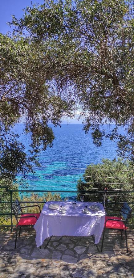 Fourtuna * Agios Ioannis Peristeron (Corfu)