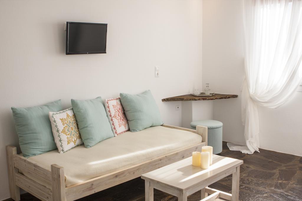Aparthotel Scorpios & Samos Town