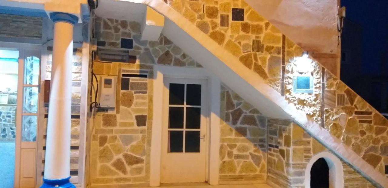 Guest house Petrakis Lefkimmi (Corfu)
