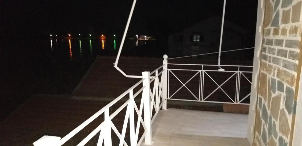 Petrakis Guest house