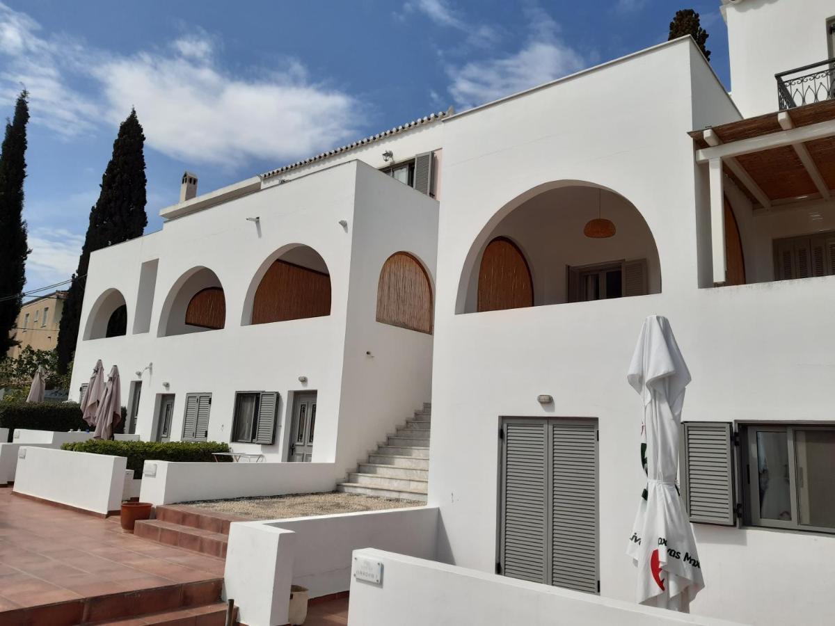 Sorina Beloved Rooms * Spetses Town