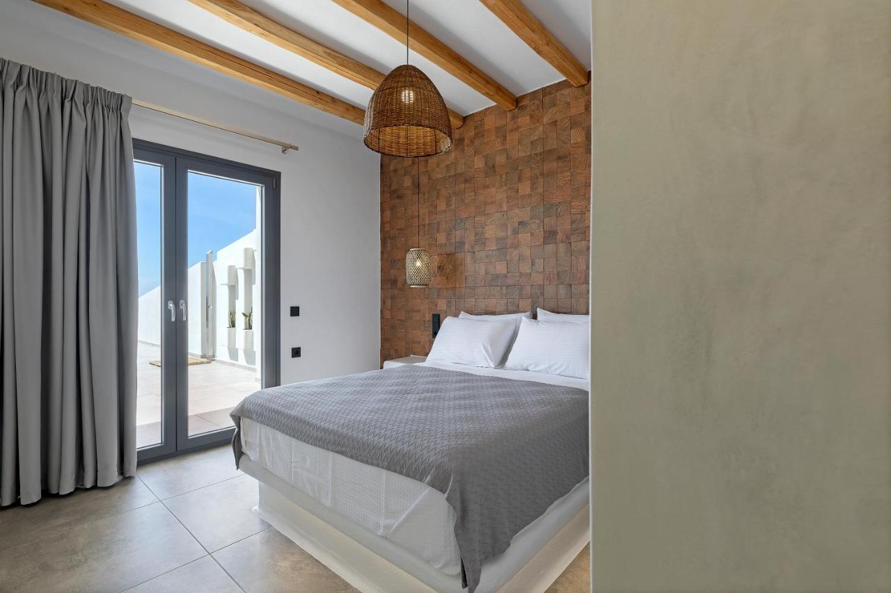 Villa La Grande Vue-private Hilltop With Private Pools