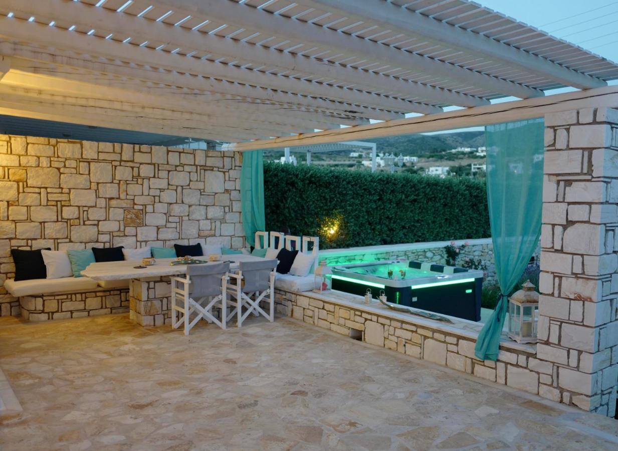 Dinos Aliki (Paros)