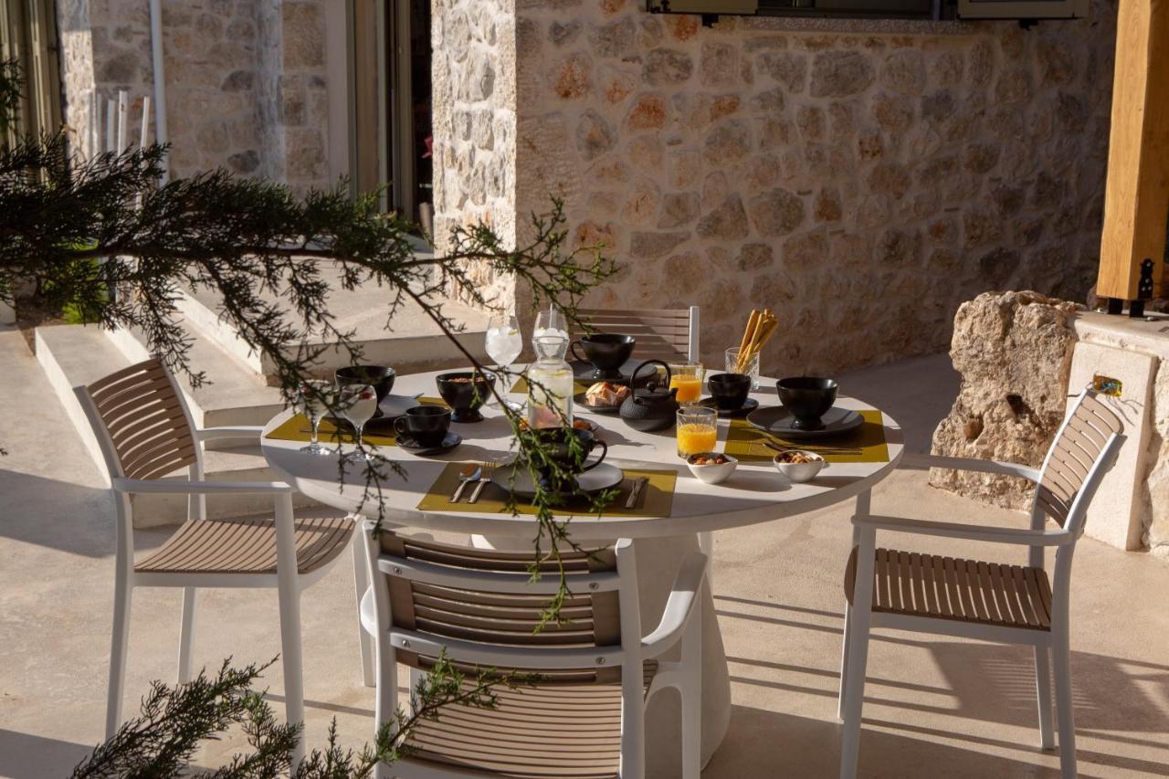 Anthelia-idyllic View And Private Access To The Sea Villa