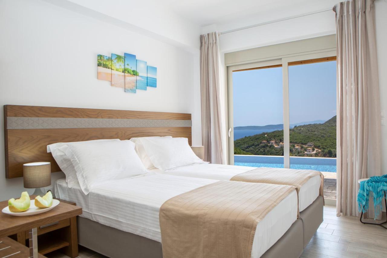 Nona * Sivota (Lefkada)