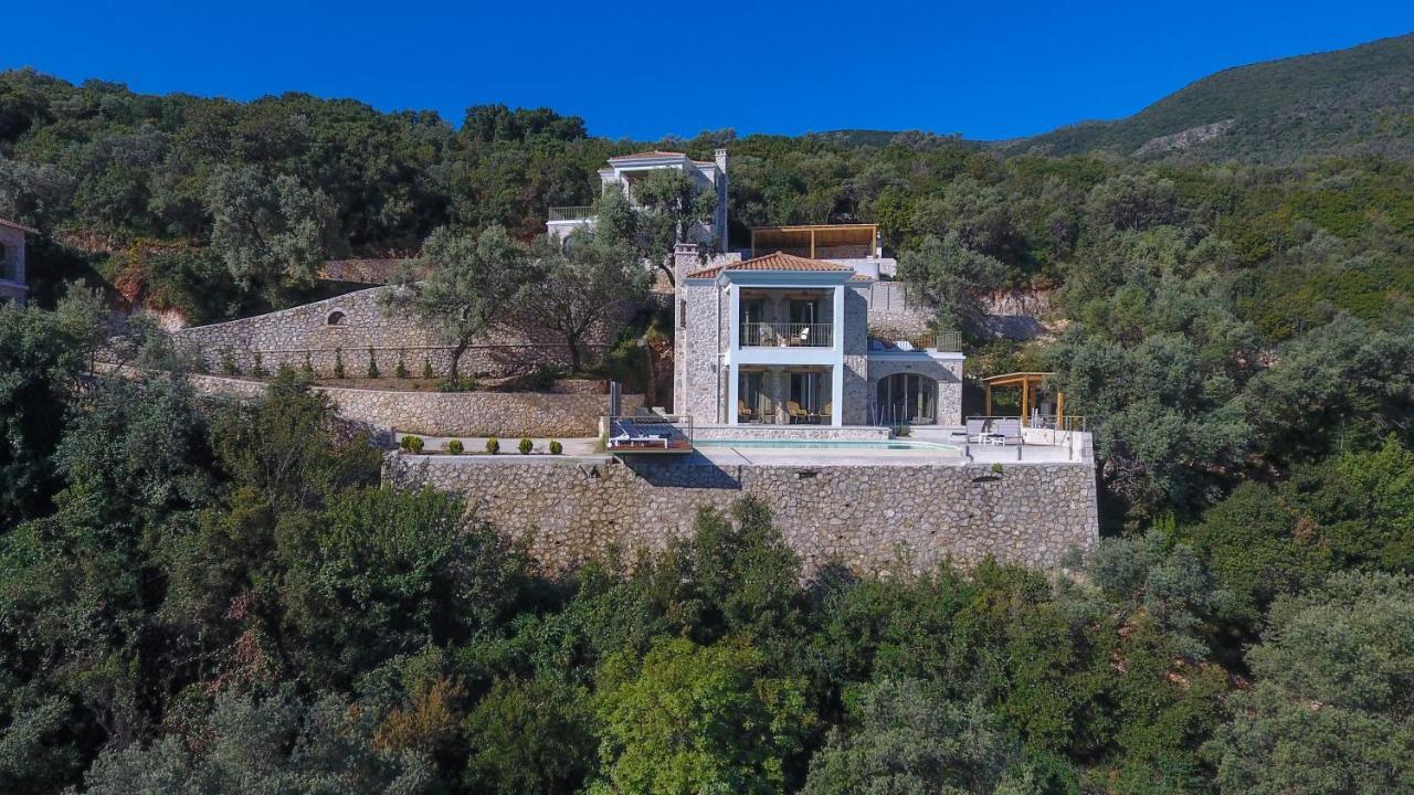 Anthelia-idyllic View And Private Access To The Sea